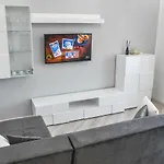 M&m's Guest house 3*