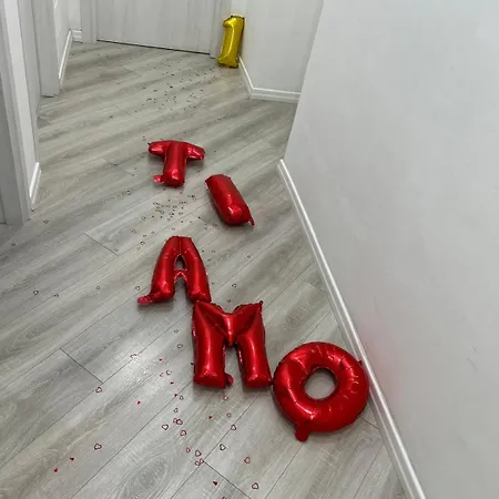 M&m's Guest house *